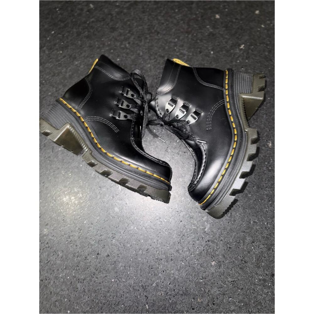 NEW Dr. Martens CORRAN 3 EYE HEELED Black Lace-Up Chunky Platform Boots SZ 9 - Picture 6 of 16